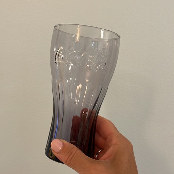 Sale! FOUR Vintage retro vibe Coca-Cola glasses - Picture 2 of 7